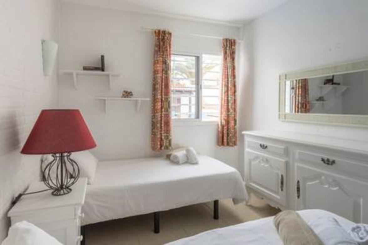 San Antonio- Private Heated Pool, Breathtaking Sea View, Bbq, Fast Wifi By Amazzzing Travel * Corralejo