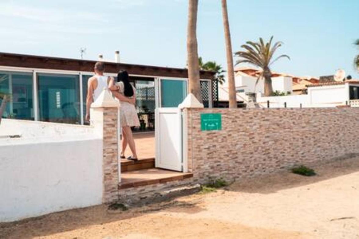Villa San Antonio- Private Heated Pool, Breathtaking Sea View, Bbq, Fast Wifi By Amazzzing Travel Corralejo
